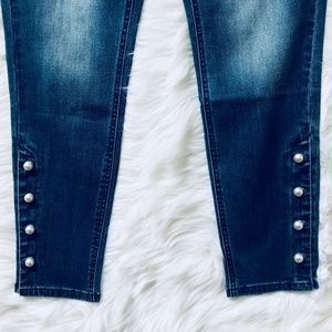 Skinny Ankle Jeans with Decorated Ankles